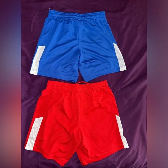 Nike Big Kids' Dri-FIT Training Shorts - Picture 2 of 2